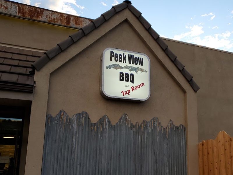 Peak View BBQ & Taproom exterior